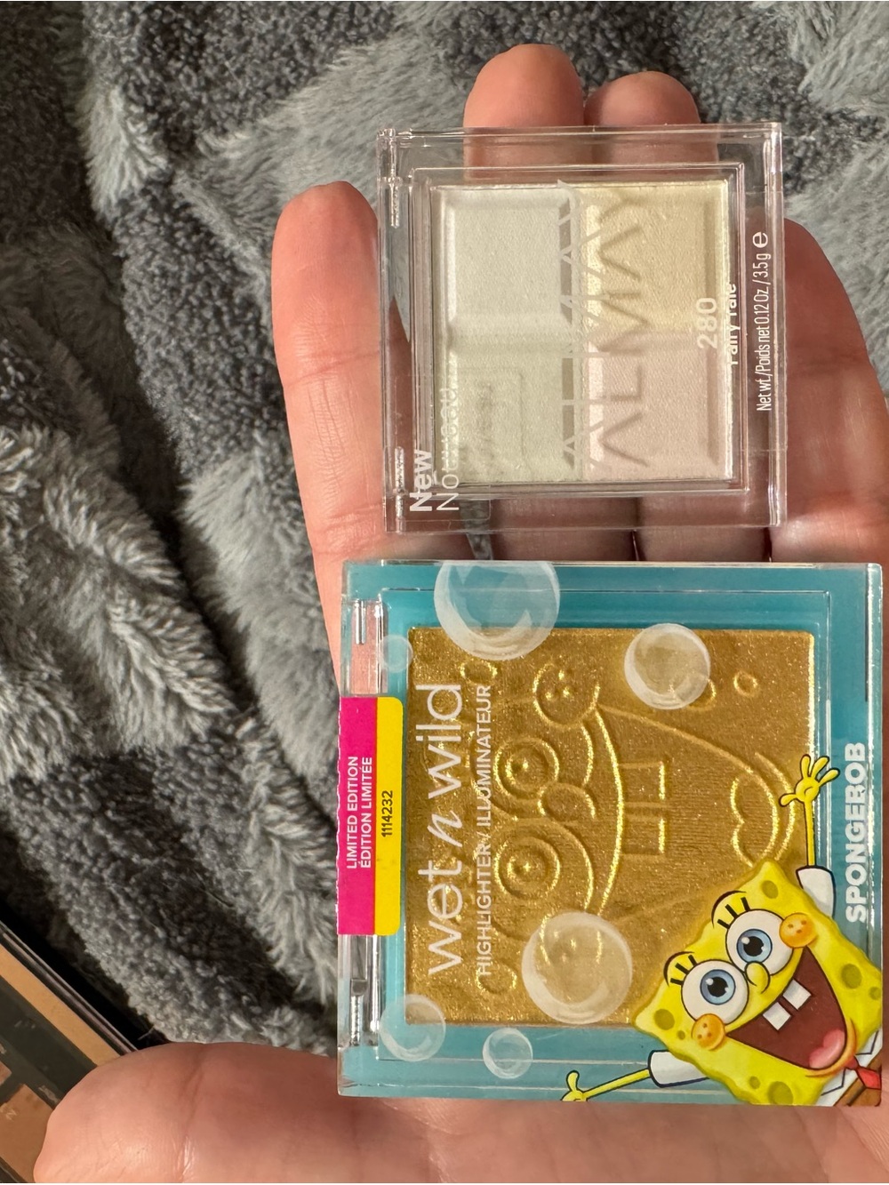 Makeup Bundle - Picture 6 of 13